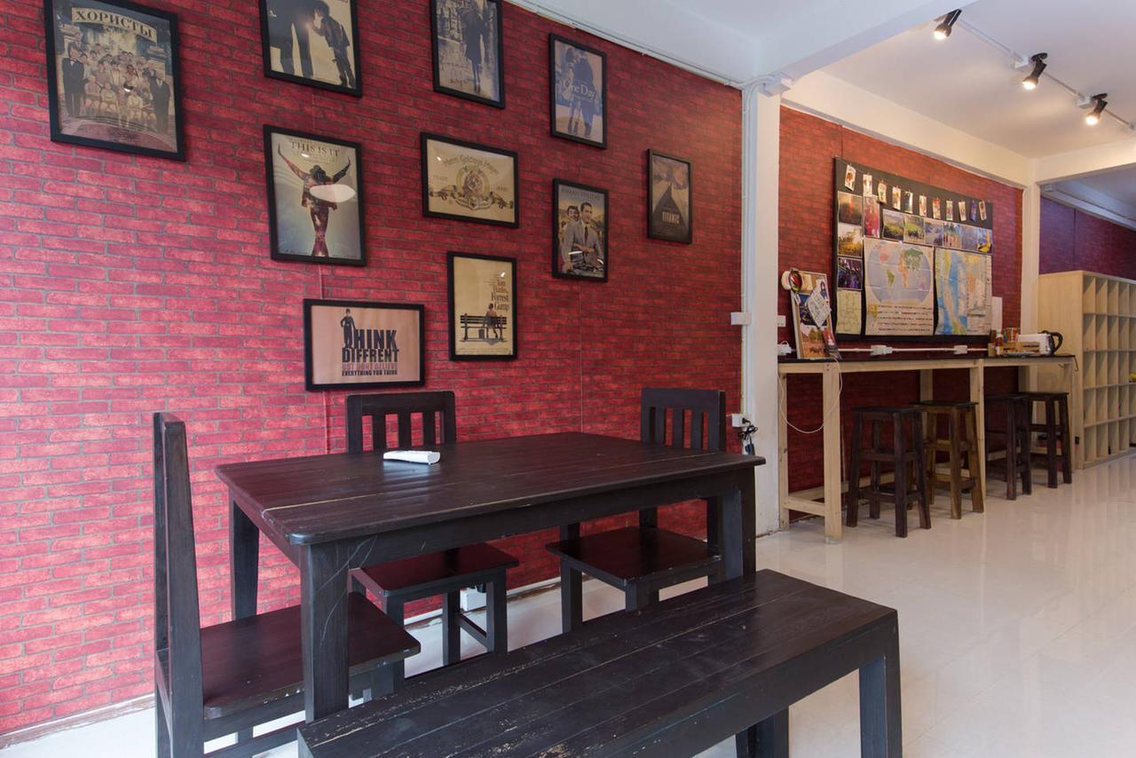 Mana Hostel Bangkok Extérieur photo