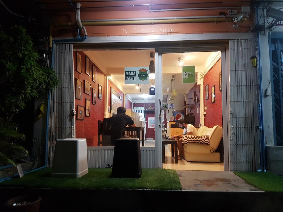 Mana Hostel Bangkok Extérieur photo